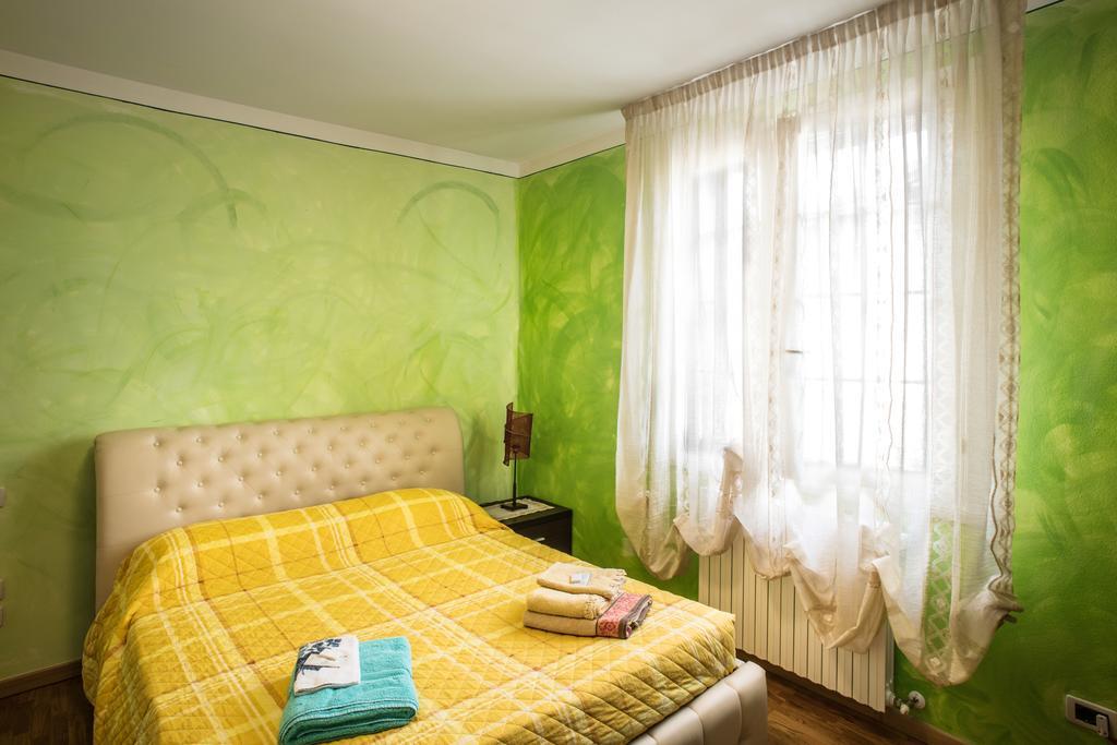 B&B La Petite Maison Puegnago del Garda Room photo
